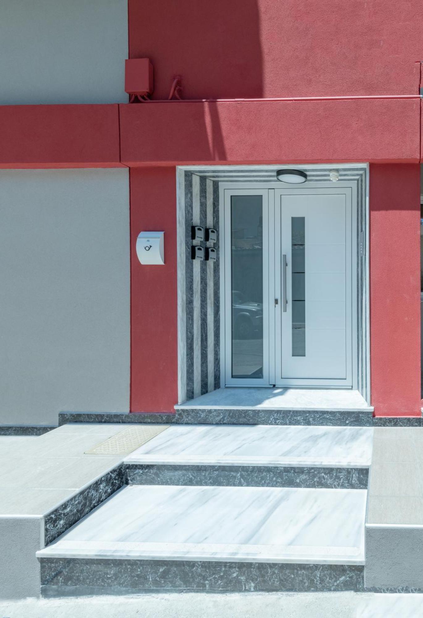 Dodonis Bld Apartment Heraklion  ภายนอก รูปภาพ